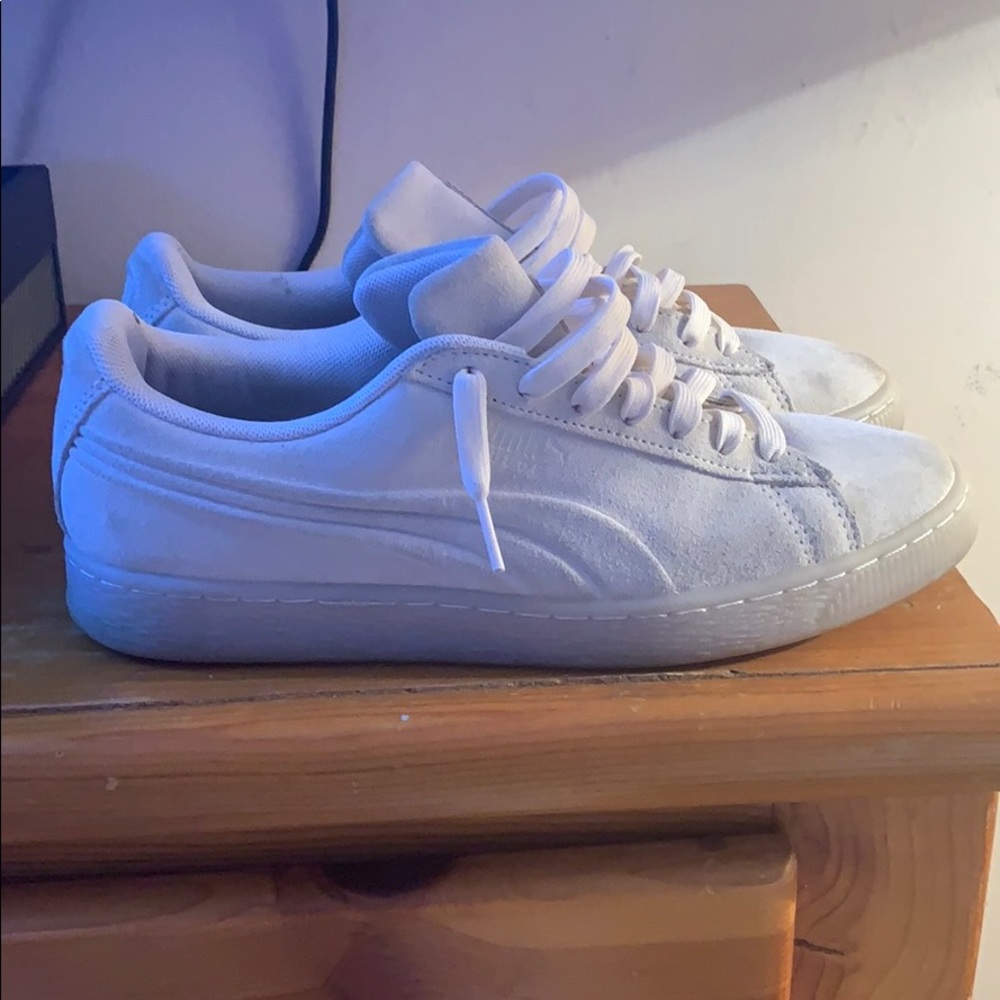 Pumas - Picture 4 of 5
